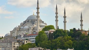 Prepare for Umrah